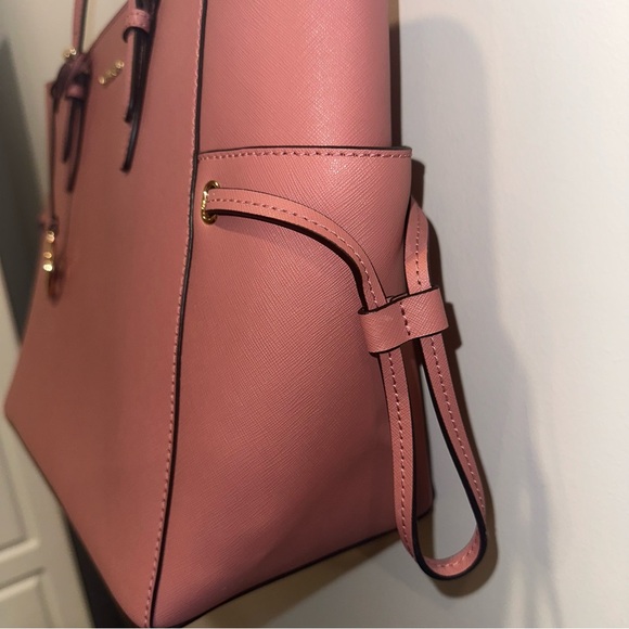 Michael Kors MK Gilly Large Saffiano Leather Tote Bag Primrose - Picture 4 of 15